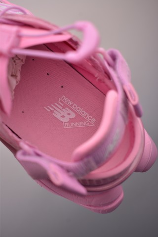 New Balance 9060 Slide view 9