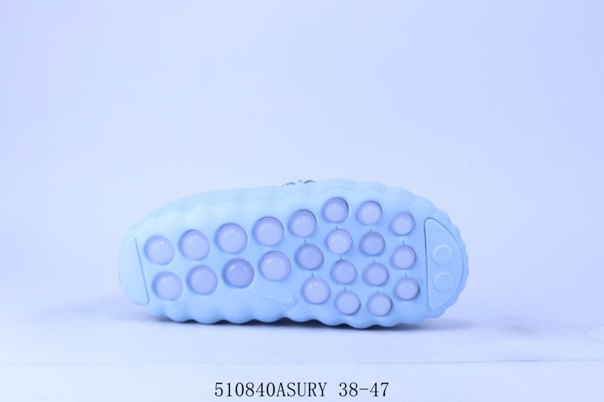 Nike Mind Mule view