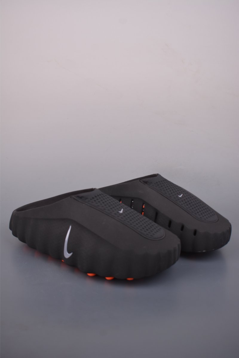 Nike Mind Mule
