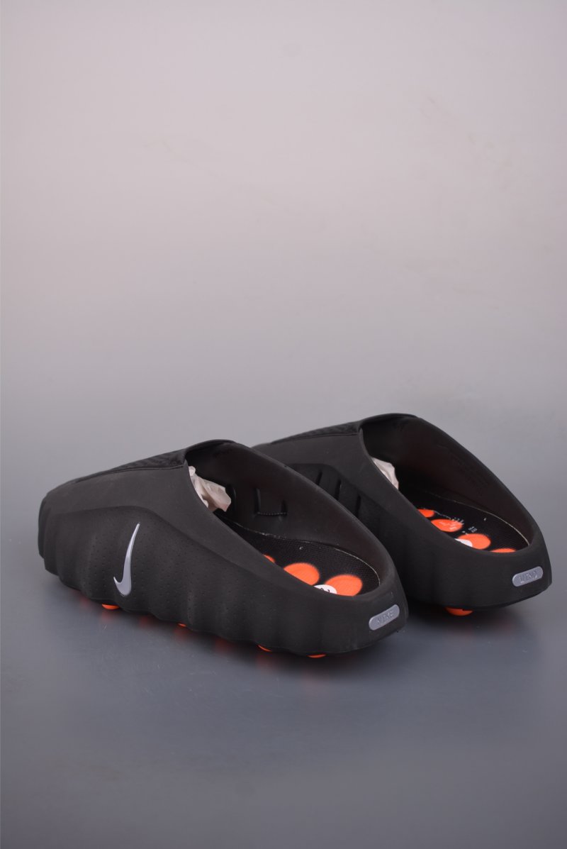 Nike Mind Mule view