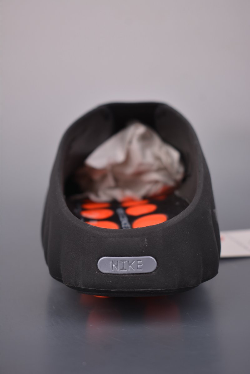 Nike Mind Mule view