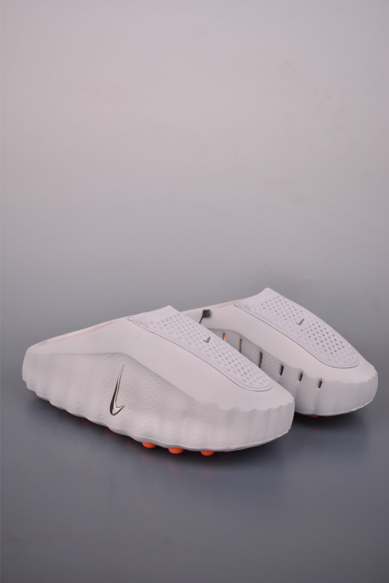 Nike Mind Mule