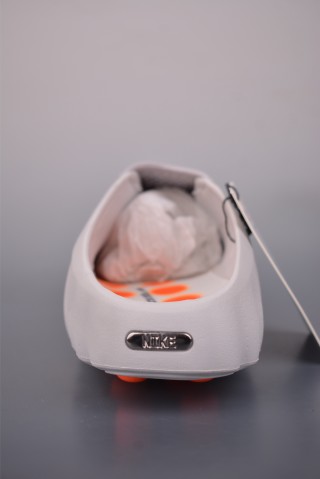 Nike Mind Mule view 4
