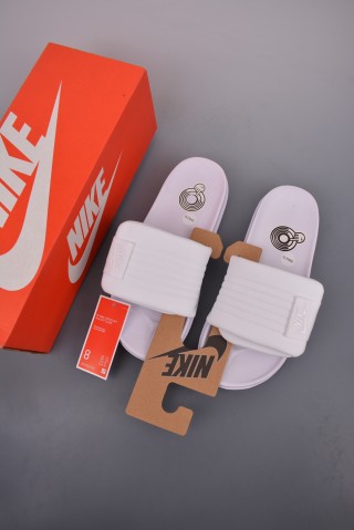 Nike Offcourt Adjust Slide view 1