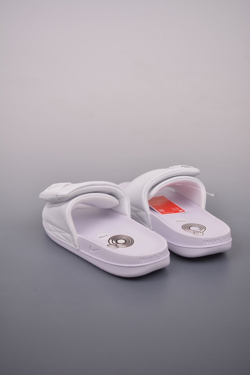 Nike Offcourt Adjust Slide view