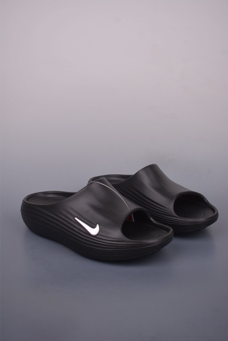 Nike ReactX Rejuven8 Slide