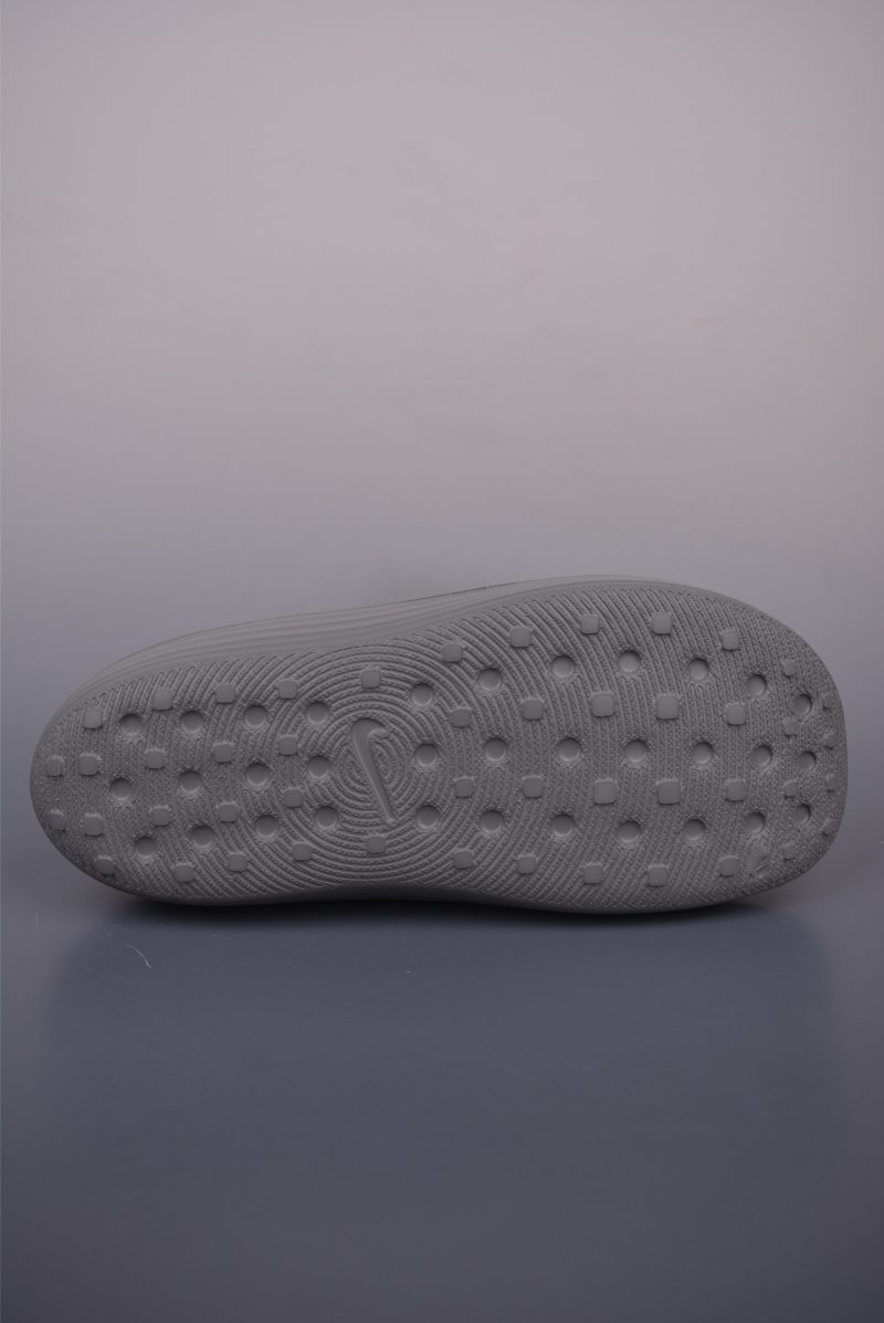 Nike ReactX Rejuven8 Slide view