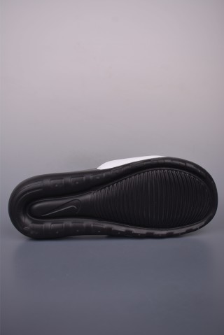 Nike Victori One Slide view 3