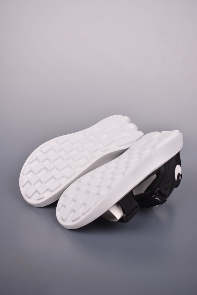 Nike Vista Sandal view