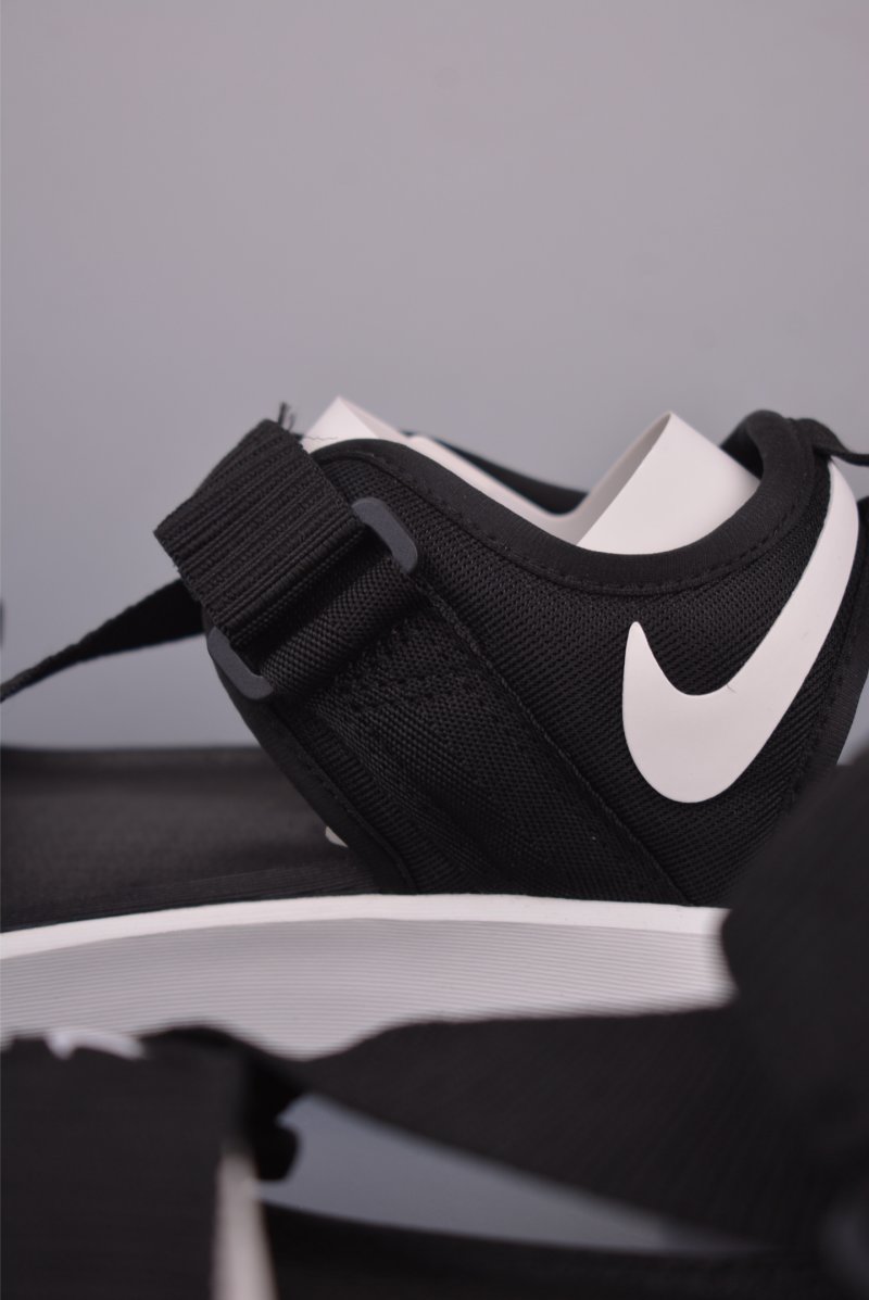 Nike Vista Sandal view