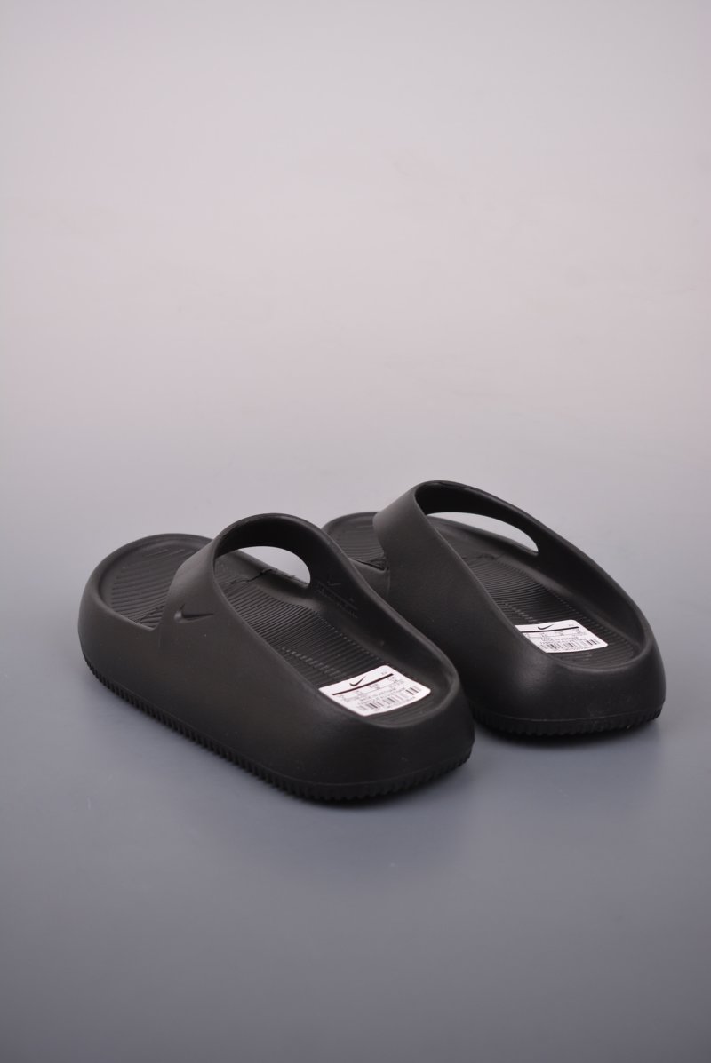 Nike Thong Sandal view