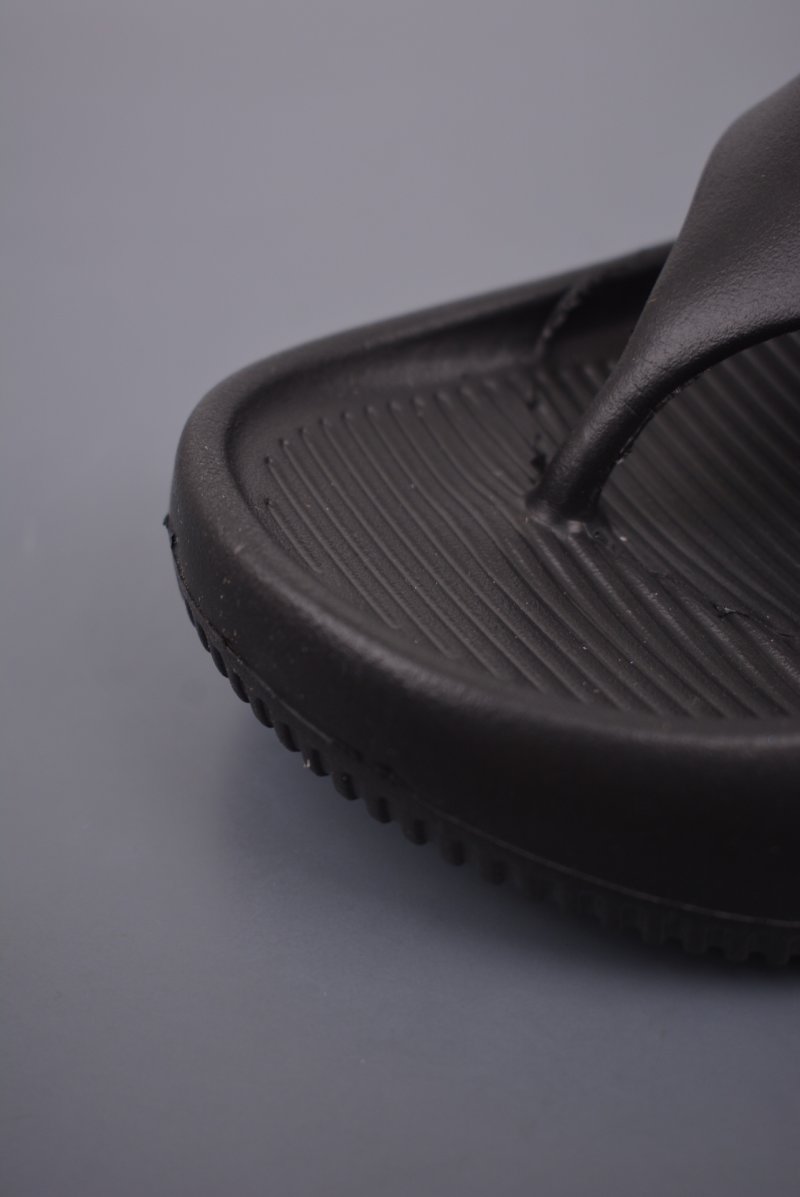 Nike Thong Sandal view
