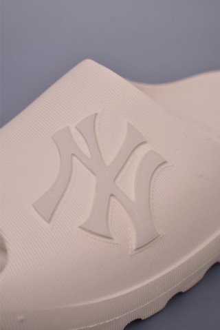 MLB New York Yankees Slide view 7