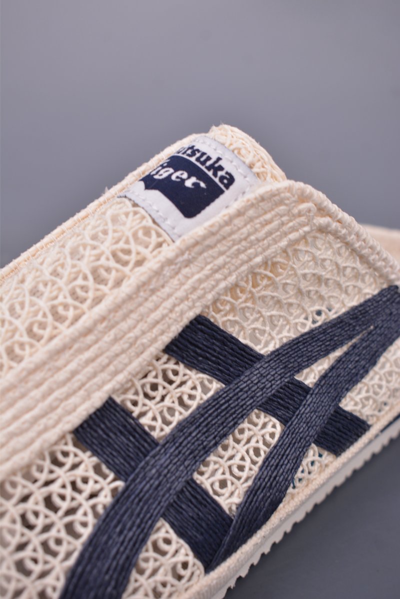 Onitsuka Tiger Mexico 66 Sabot view