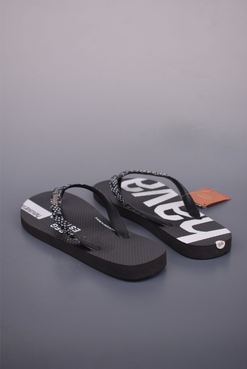 Havaianas Classic Thong Sandal view