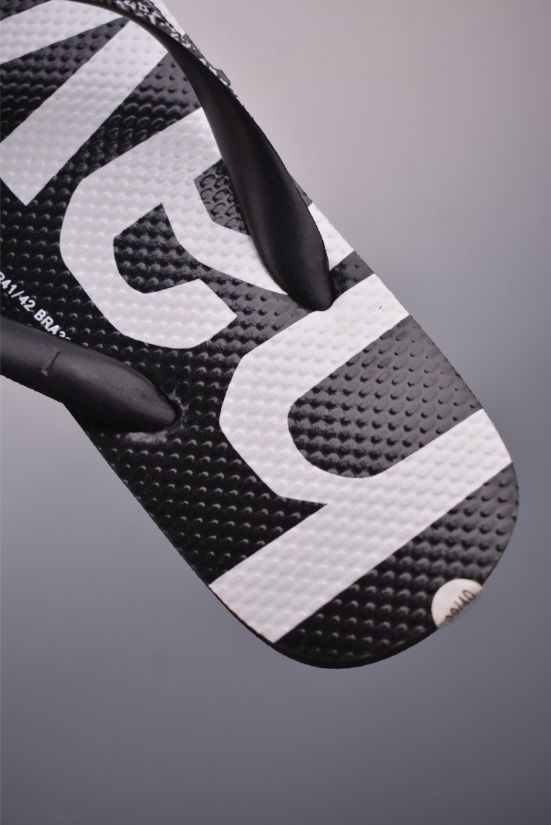 Havaianas Classic Thong Sandal view