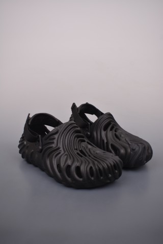 Salehe Bembury Crocs Pollex Clog view 1
