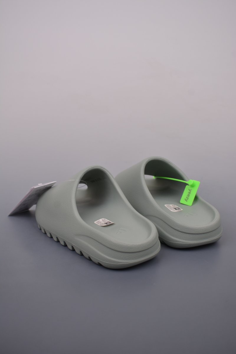 Yeezy Slide view