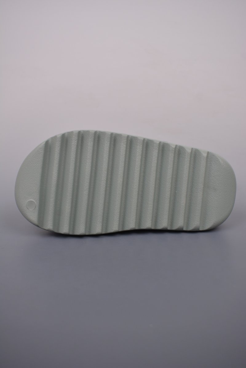 Yeezy Slide view