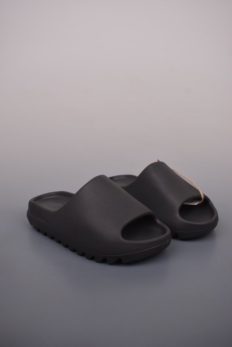 Yeezy Slide