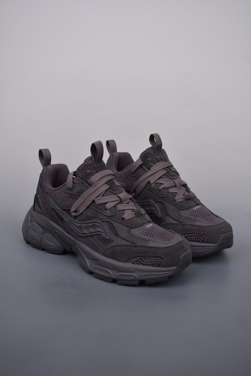 Saucony