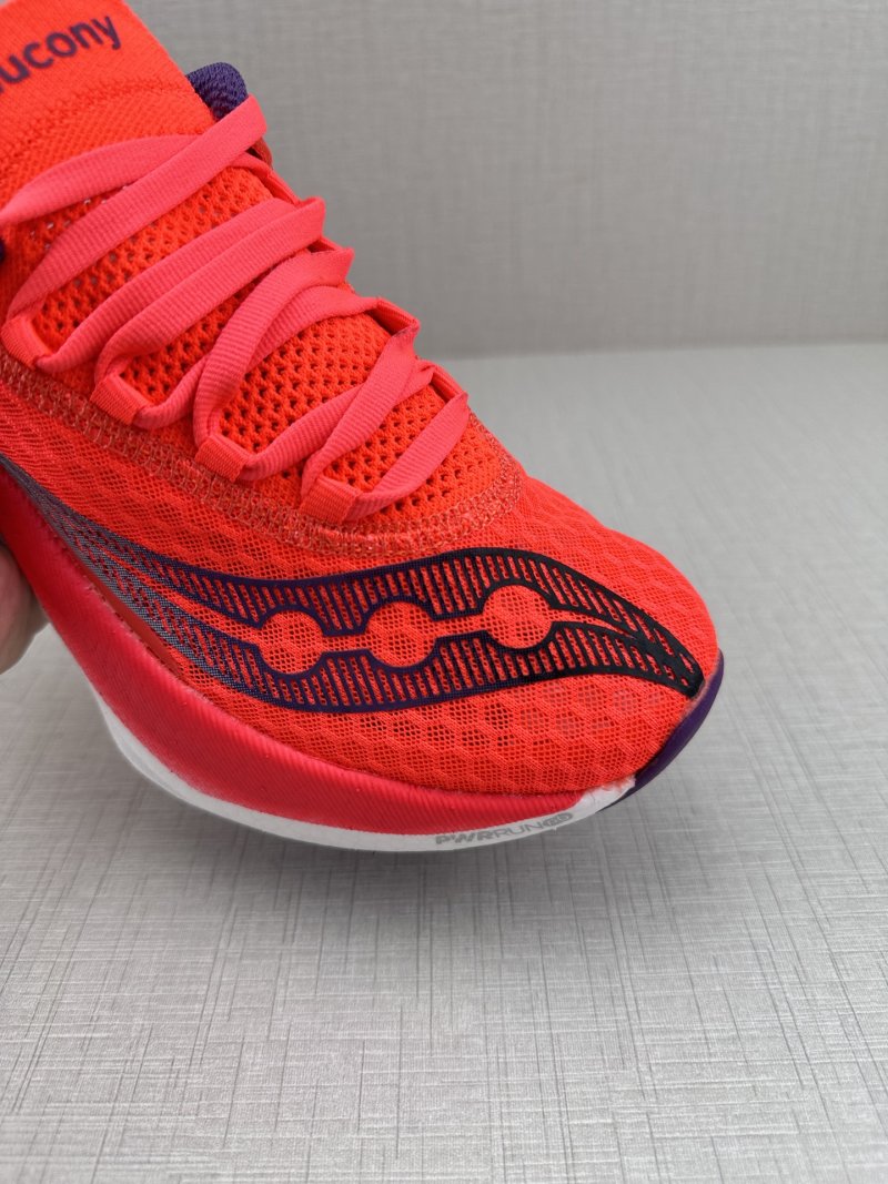 Saucony Endorphin K511 Pro view