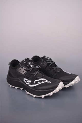 Saucony Endorphin Rift view 1
