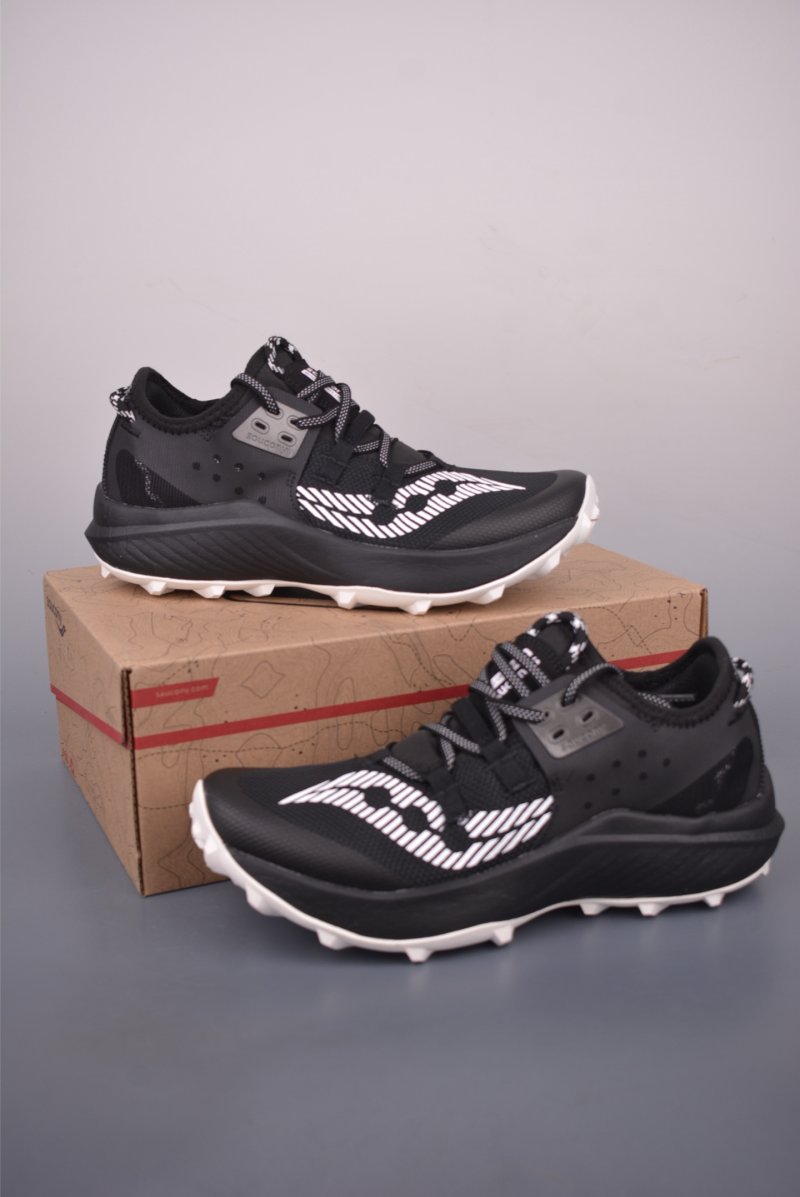 Saucony Endorphin Rift view