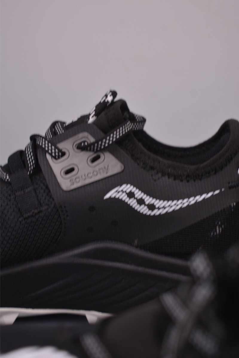 Saucony Endorphin Rift view