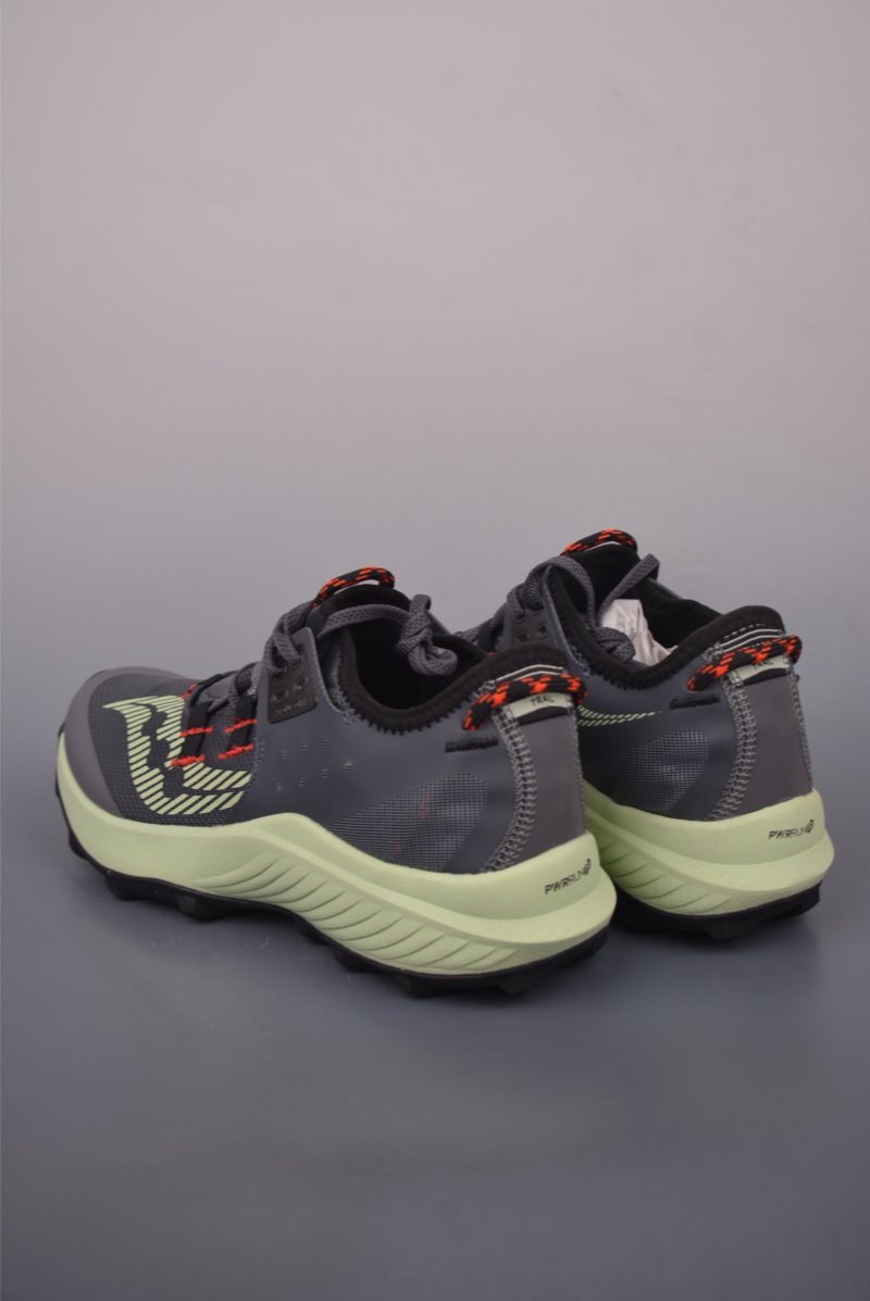 Saucony Endorphin Rift view