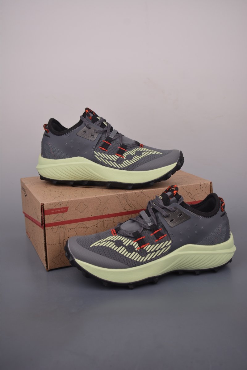 Saucony Endorphin Rift view