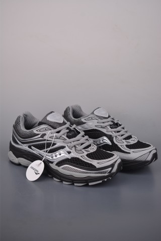 Saucony Pro Grid Omni 9 view 1