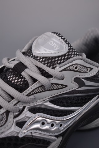 Saucony Pro Grid Omni 9 view 7