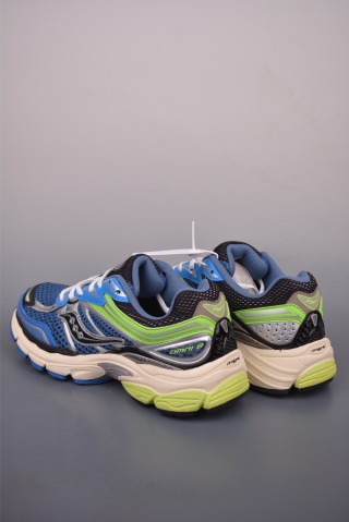 Saucony Pro Grid Omni 9 view 2