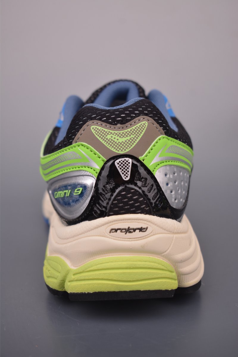 Saucony Pro Grid Omni 9 view
