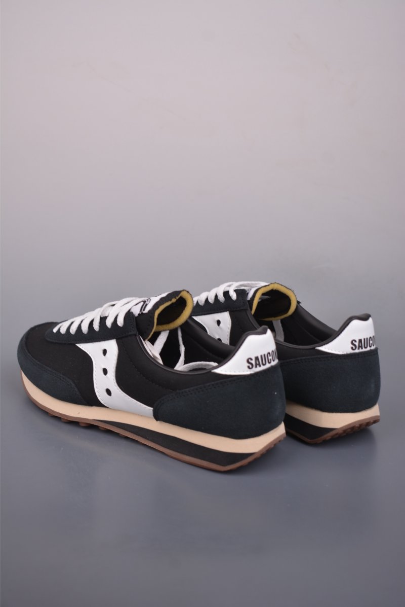 Saucony Trainer 80 view