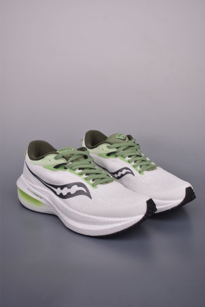 Saucony Triumph 21