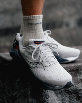 Saucony Triumph 22 view 2