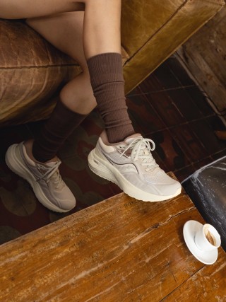 Saucony Triumph 20 view 6