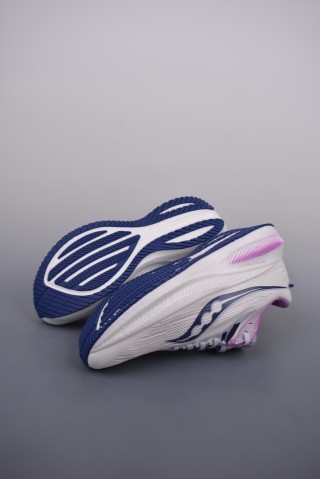Saucony Triumph 21 view 12