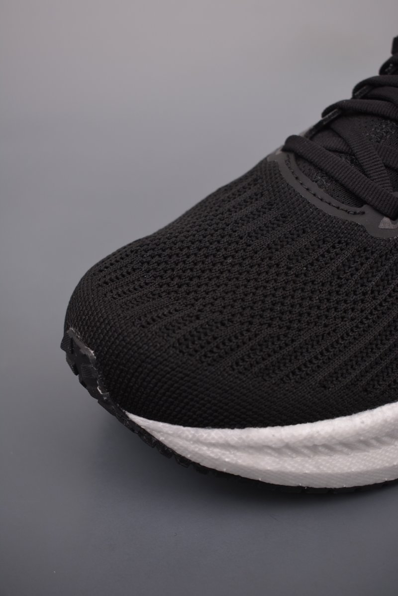 Saucony Triumph 21 view