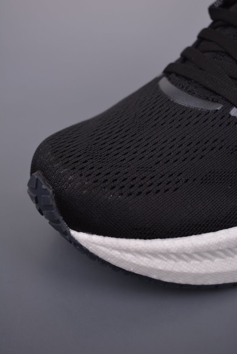 Saucony Triumph 20 view