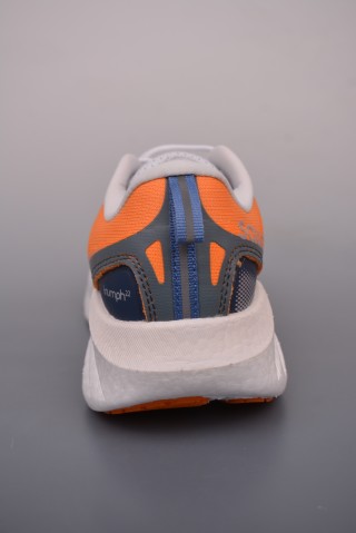 Saucony Triumph 22 view 13