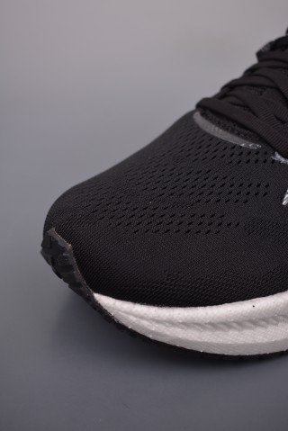 Saucony Triumph 20 view 15