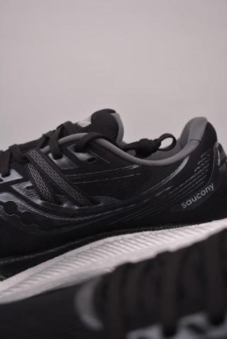 Saucony Triumph 20 view 17