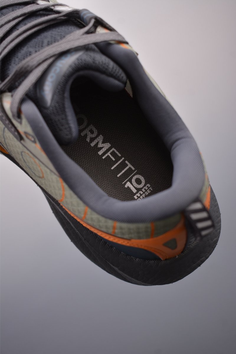 Saucony Triumph 22 view