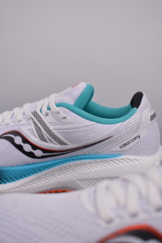 Saucony Triumph 20 view 26
