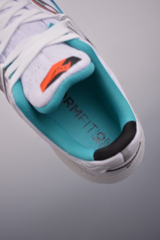 Saucony Triumph 20 view 27