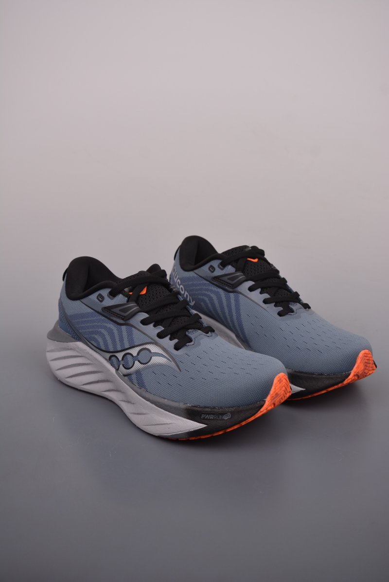 Saucony Triumph 22 view