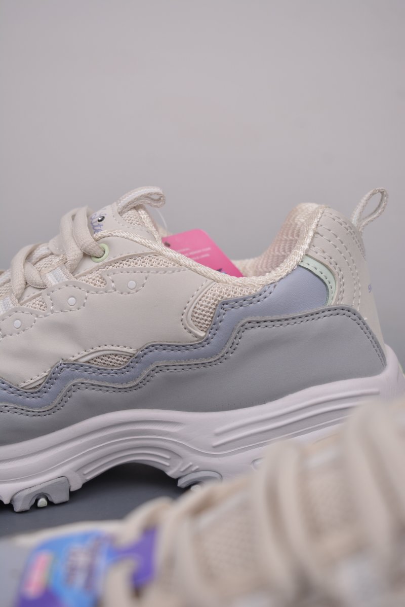 Skechers Dlires view